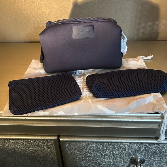 Dagne Dover Hunter Toiletry Bag Set Large in Storm NWOT - Picture 1 of 4